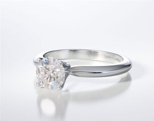 Engagement Ring LR016